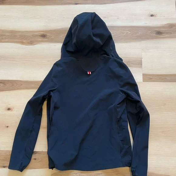 Tracksmith NDO waterproof jacket xs black - Picture 6 of 6